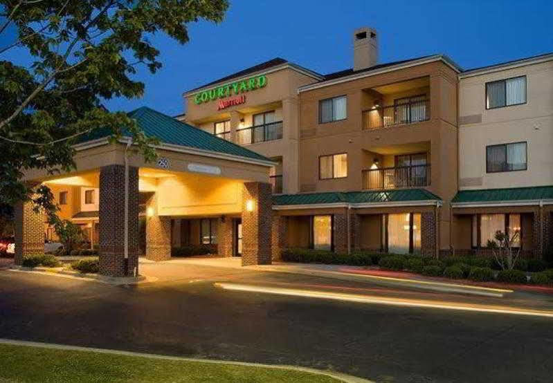 Hotel Courtyard By Marriott 3*
